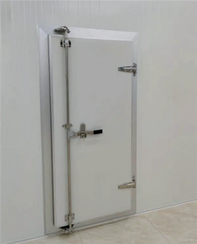 Série de portas meio enterradas
